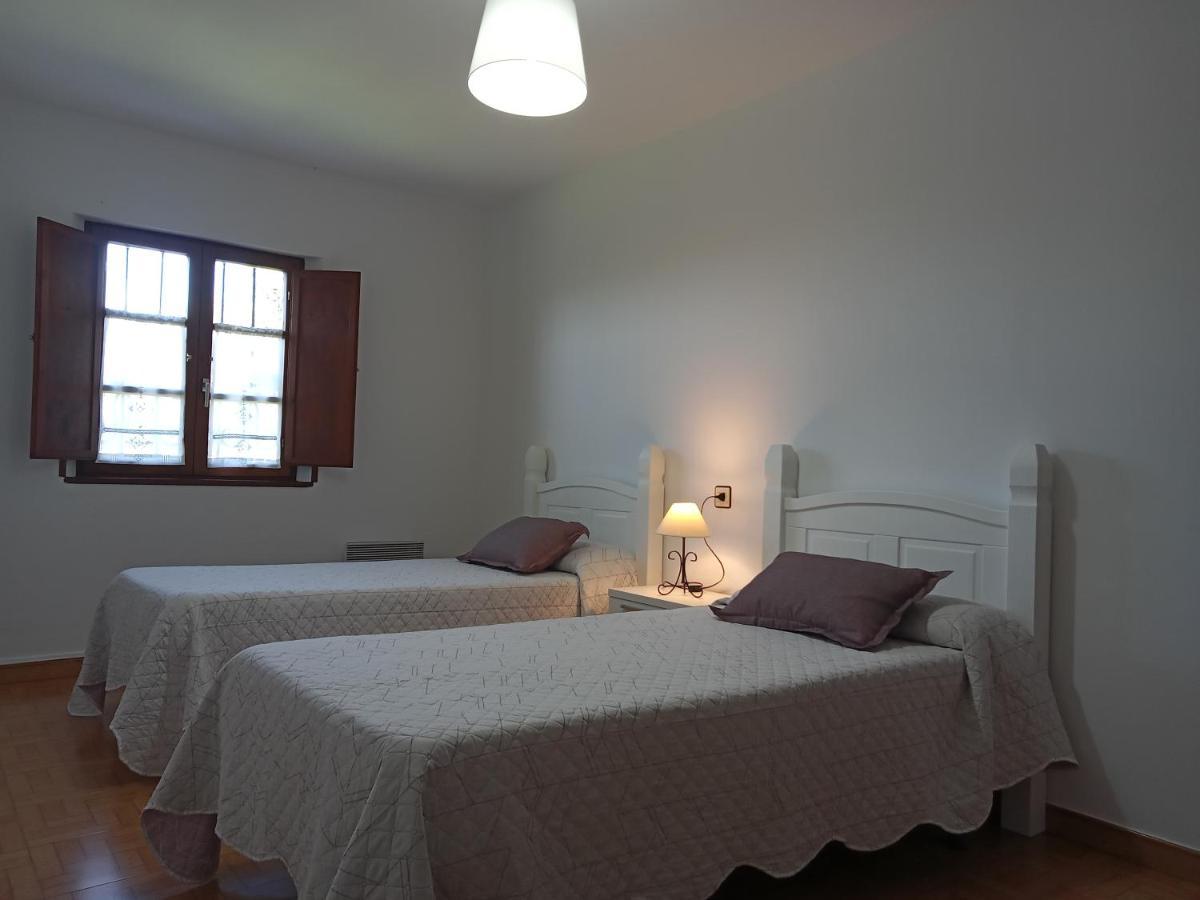 Apartamentos Rurales Inguanzo Villanueva de Pria 外观 照片