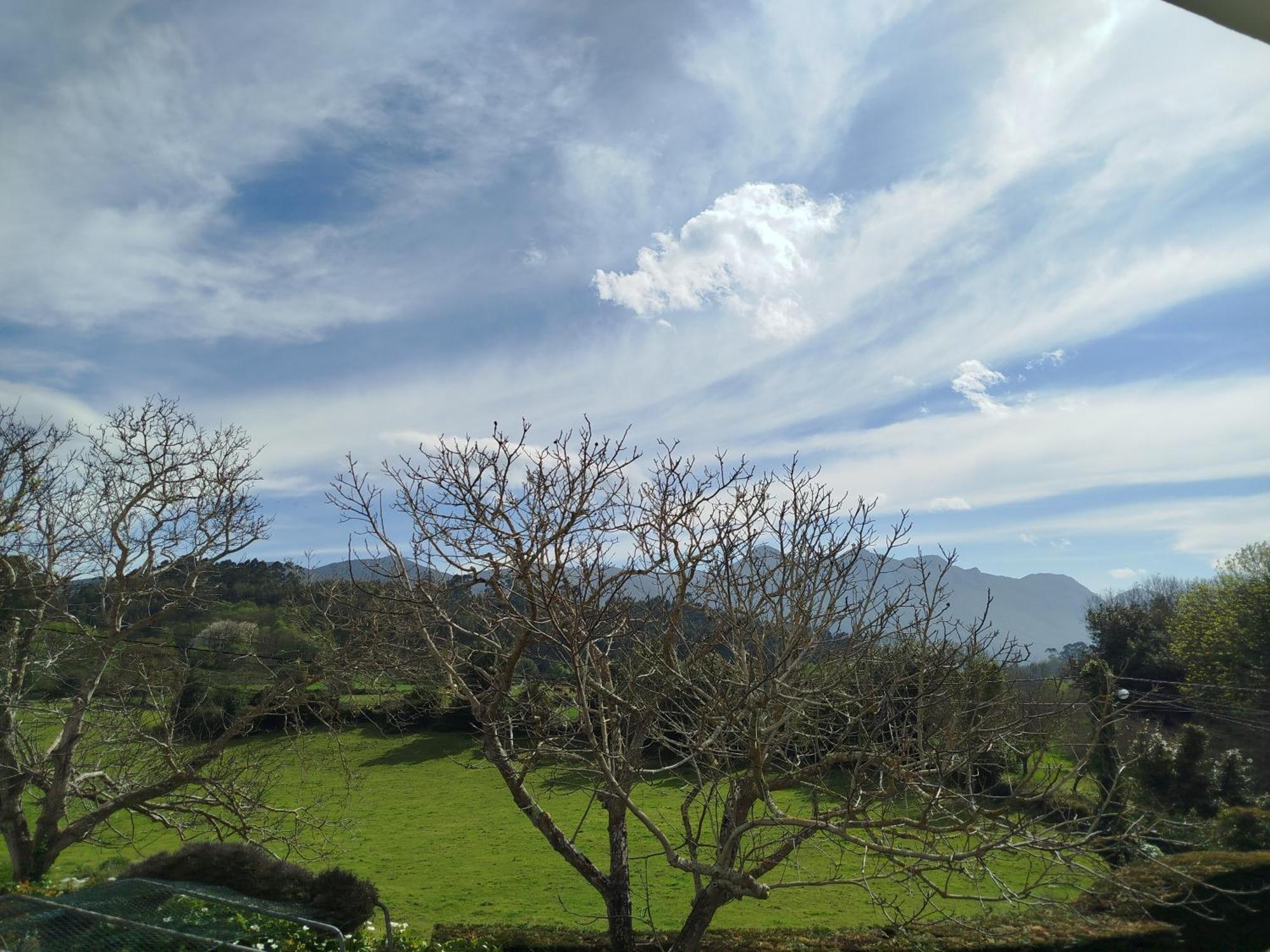 Apartamentos Rurales Inguanzo Villanueva de Pria 外观 照片