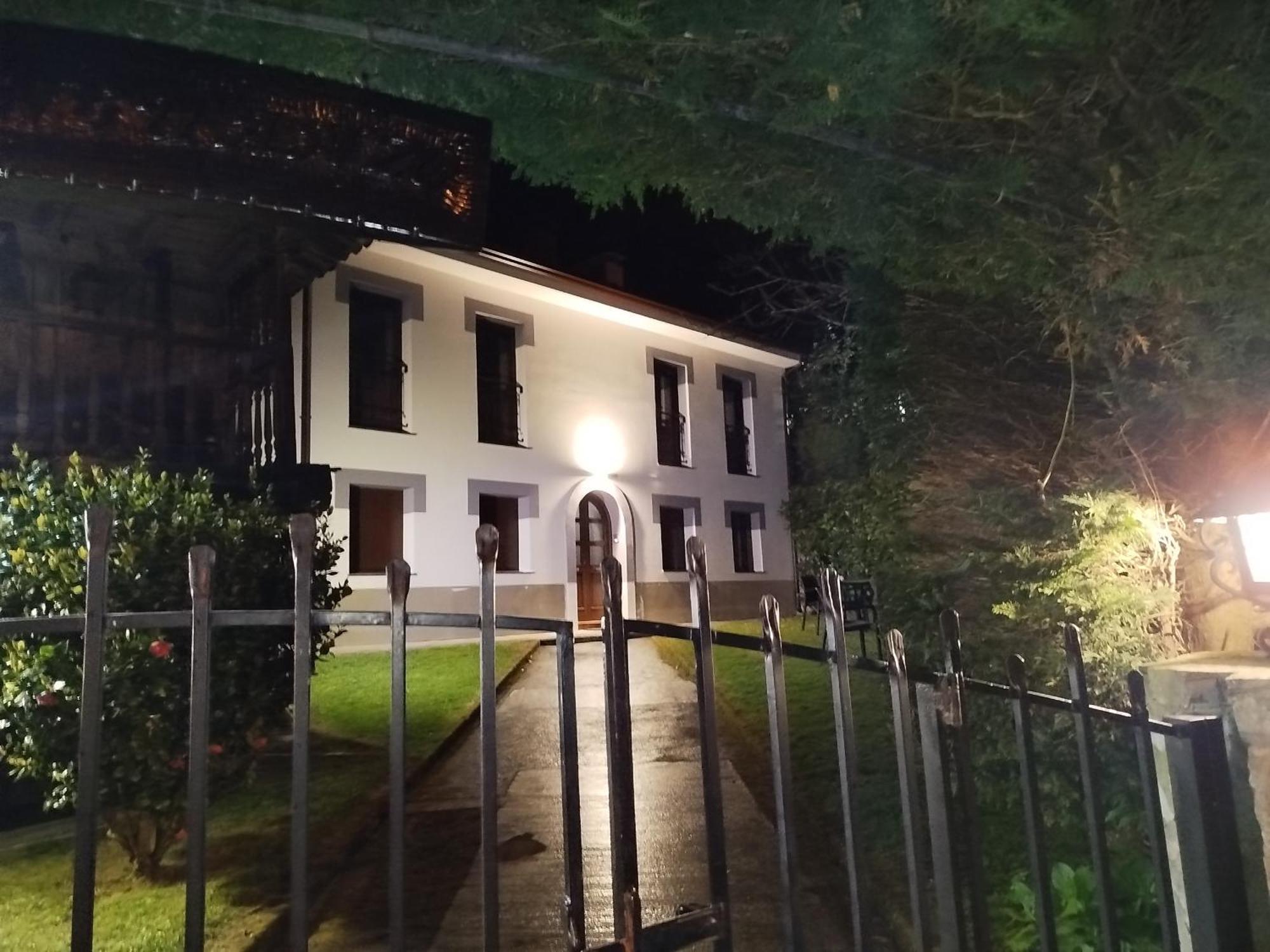 Apartamentos Rurales Inguanzo Villanueva de Pria 外观 照片